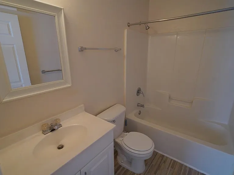 3178 N Ridge Rd #2 — Photo 19