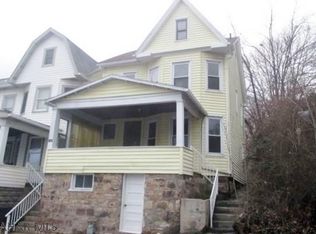 208 Maple Ave, Altoona, PA 16601