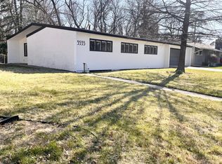 3535 Frost Ct, Lincoln, NE 68510
