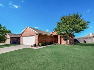 204 Rambling Way, Forney, TX 75126