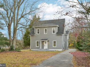 998 E Butler Ave, Vineland, NJ 08361