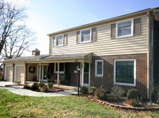 59 E Riverglen Dr, Columbus, OH 43085