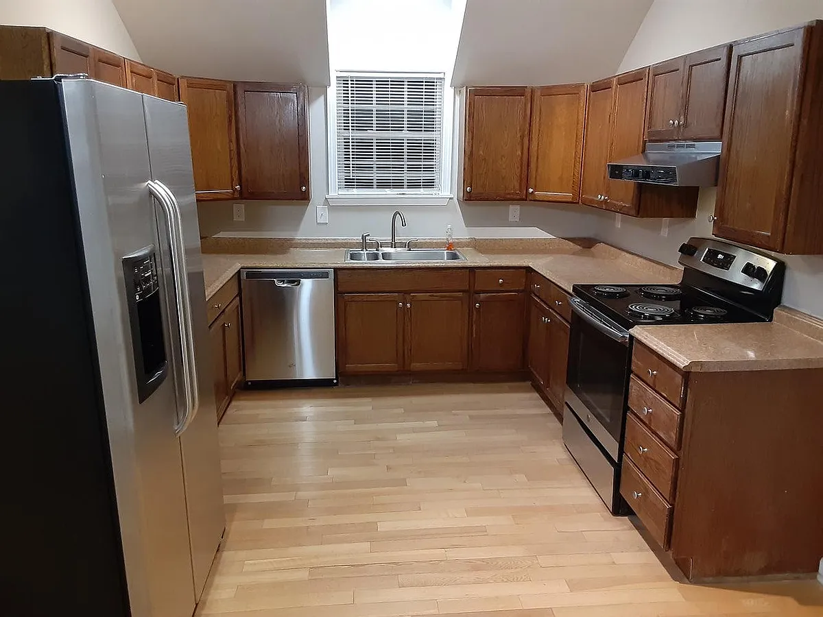 Building Photo - 5134 Belmore Manor Ct #1