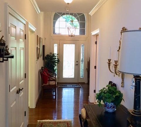 4th image of 112 Wimbledon Ct