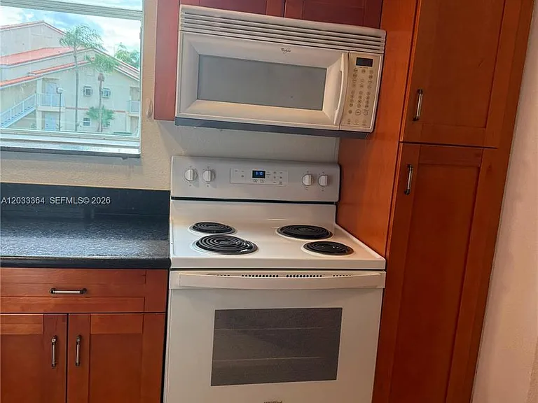 3350 Pinewalk Dr N #1427 — Photo 7