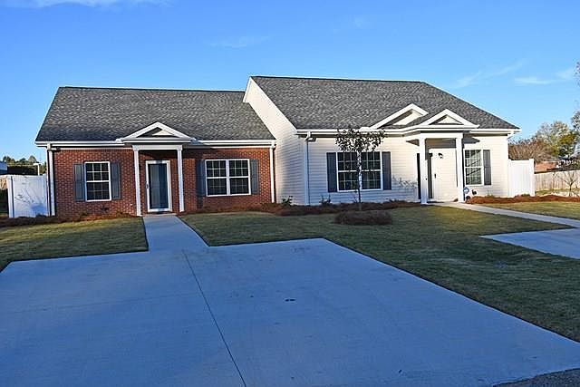 1st image of 219 Dry Branch Court