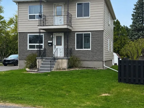 123 New St, Cornwall, ON K6H 3G1