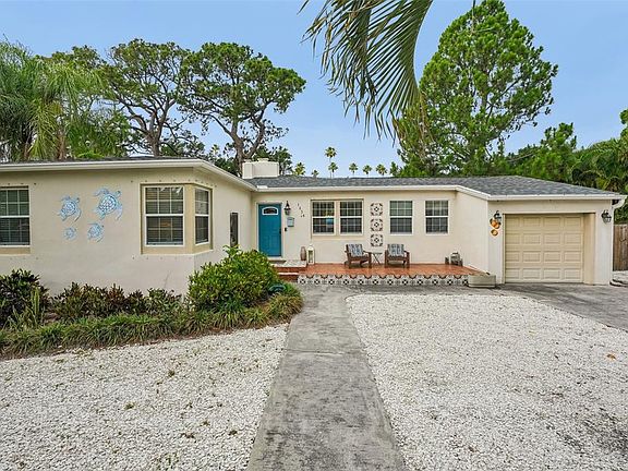 2nd image of 1654 BAYSHORE BOULEVARD