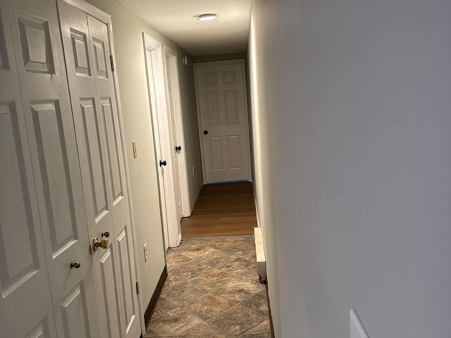 2 bed, 620 sqft, $950 — Photo 2