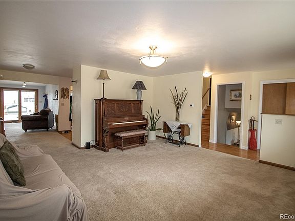 4th image of 13532 Kennedy Ave