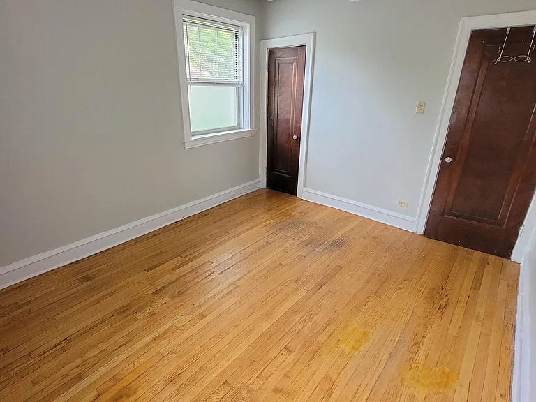 5658 N Christiana Ave #G — Photo 15