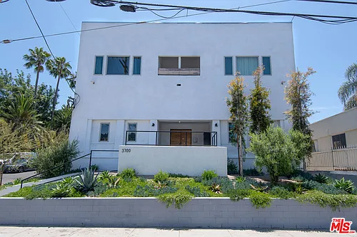 3700 W Sunset Blvd Photo 1