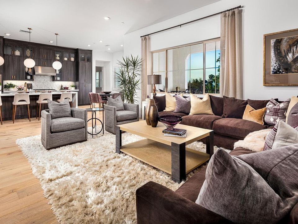 Villas at Los Coyotes Country Club Plan 5 Great Room