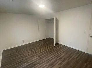 1203 E Court Ave UNIT B, Jeffersonville, IN 47130
