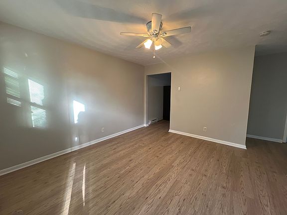 3rd image of 9515 19th Bay St #9515