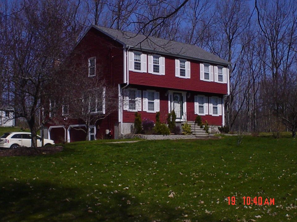Saltbox Colonial