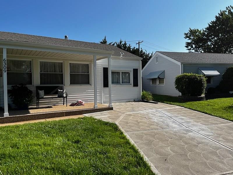 2nd image of 6309 Sheppard Dr