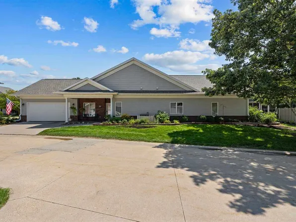 41 Colwyn Ct, Iowa City, IA 52245