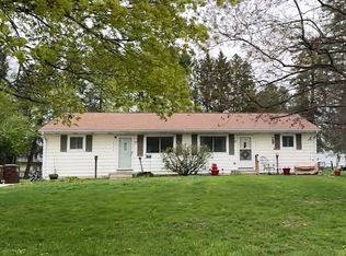 962-964 Hogsback Rd, Mason, MI 48854