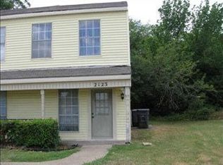 2123 Aspen St, Dallas, TX 75227