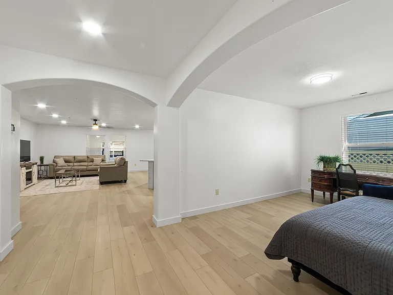 548 N Ripplerock Pl — Photo 16