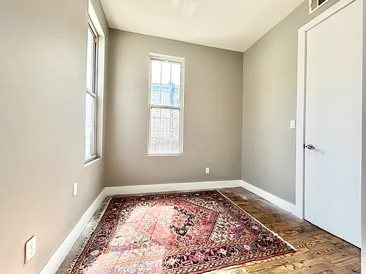 Rented by Pear NYC LLC | media 2