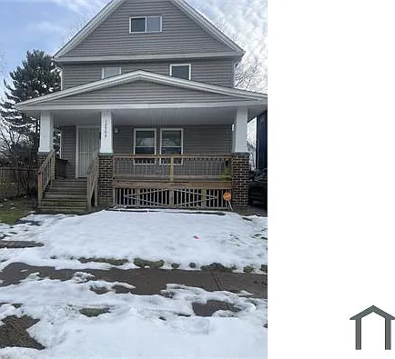 12504 Parkhill Ave — Photo 1
