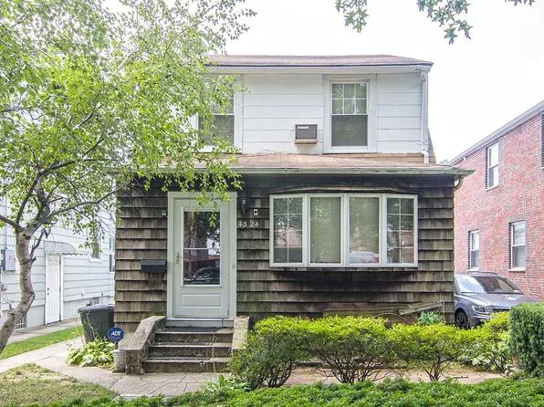 4324 Corporal Kennedy St, Bayside, NY 11361