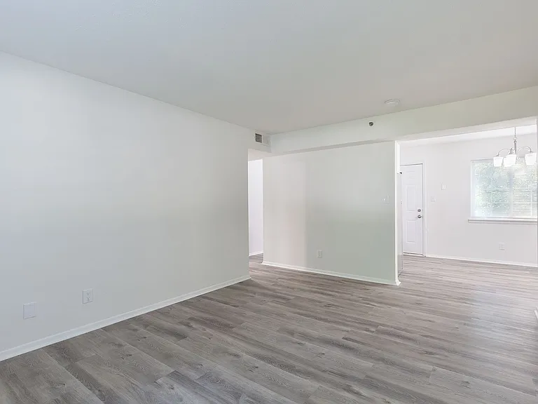 641 Powder Springs Smyrna LLC — Photo 10