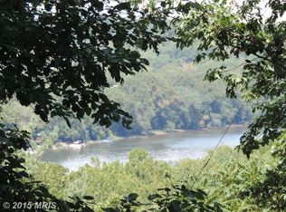 1807 Back Rd, Sharpsburg, MD 21782