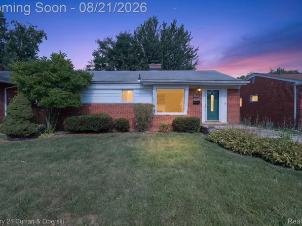 8345 Rickie Ln, Westland, MI 48185