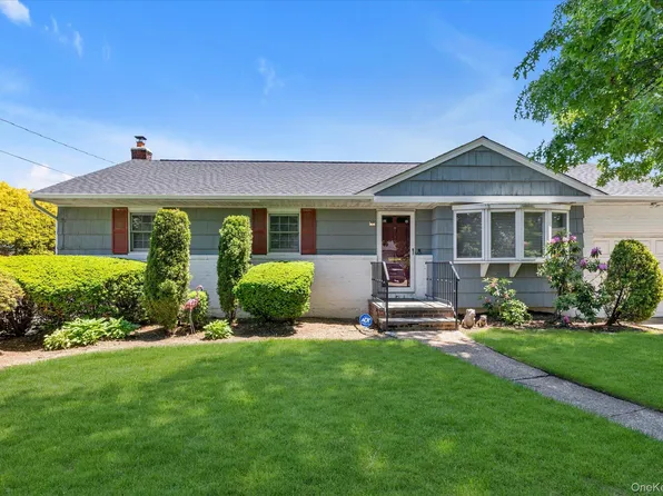 668 Mead Terrace, South Hempstead, NY 11550