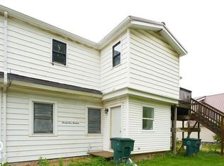2413 S Gharkey St, Muncie, IN 47302