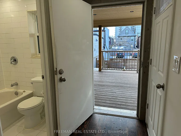 1190 Weston Rd #2 — Photo 18