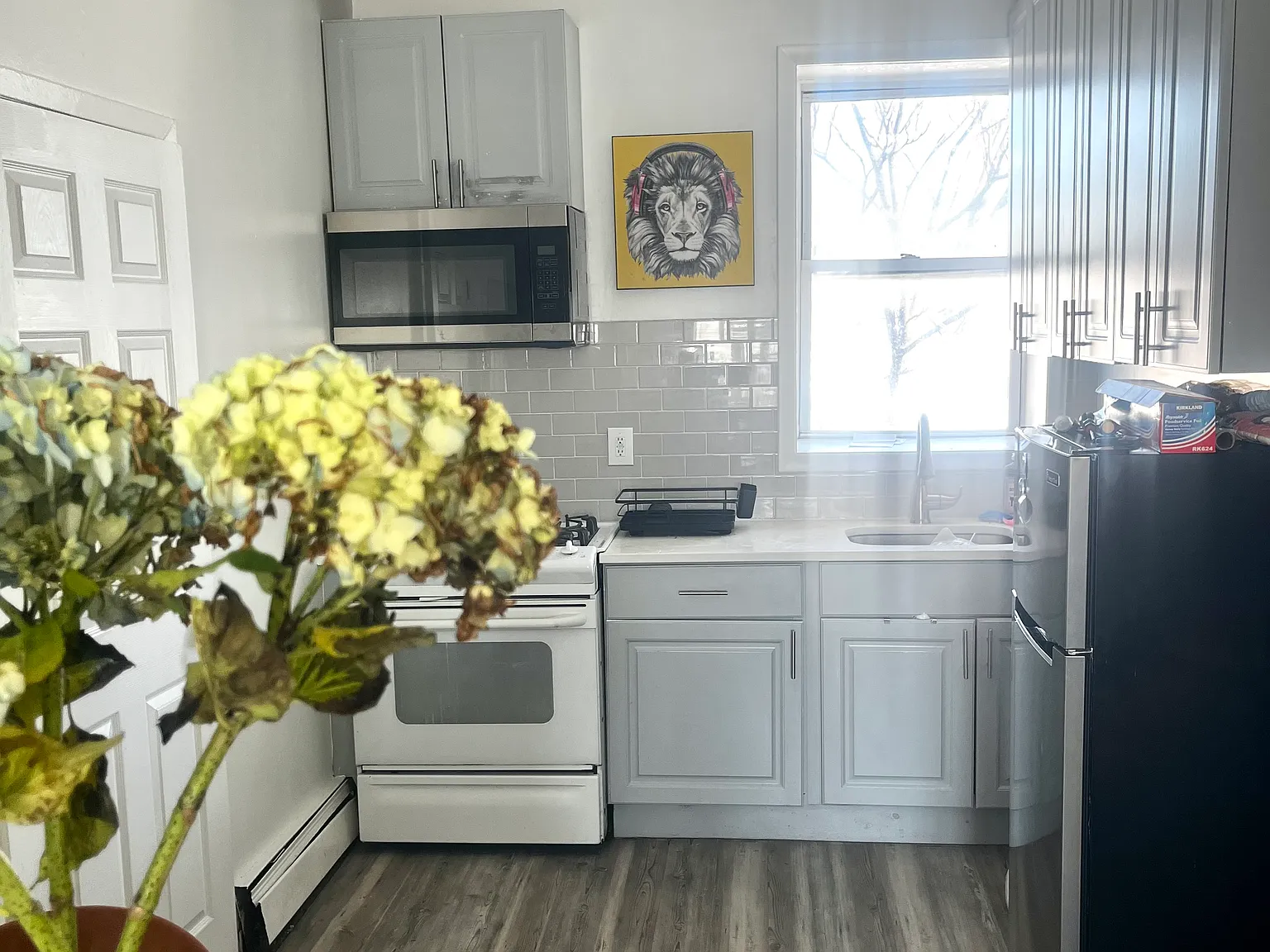 2 bed, 700 sqft, $1,195 — Photo 3