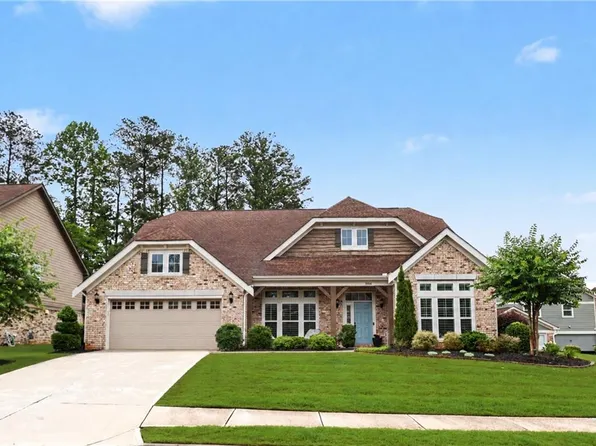 1984 Clovercroft Rd NW, Acworth, GA 30101