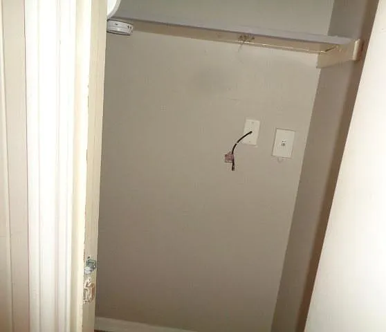 2225 Mimosa Dr #6 — Photo 6