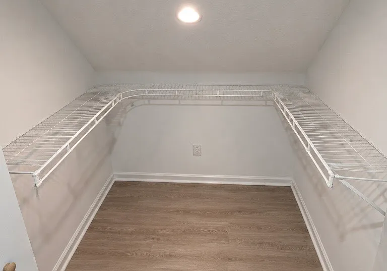 2820 Vincent Ave — Photo 8
