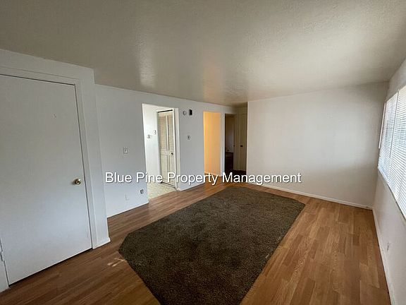 2nd image of 450 H St APT 4