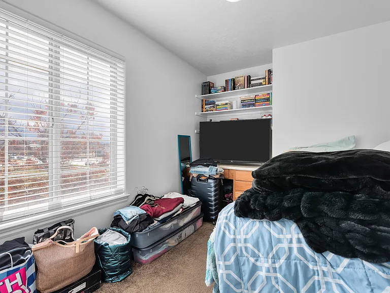 567 N University Ave #210 — Photo 10