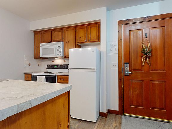 4th image of 6175 Snowshoe Dr