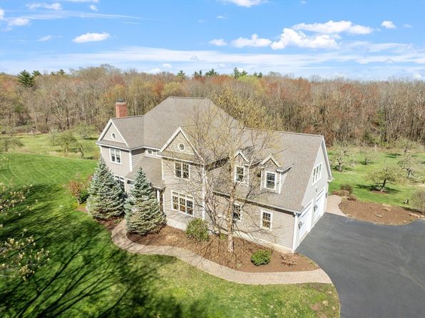 81 Annie Moore Rd, Bolton, MA 01740