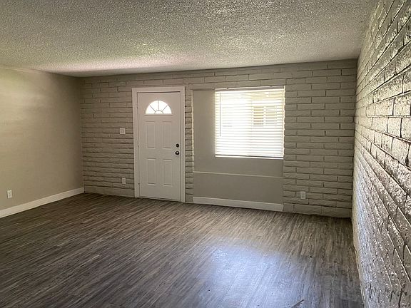 2nd image of 2420 W Glenrosa Ave #14