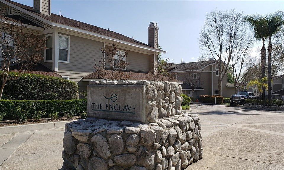 1st image of 1003 Chandler W