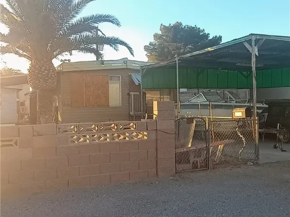 2237 Castleberry Ln, Las Vegas, NV 89156