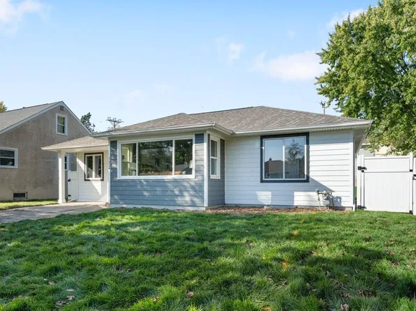 1224 6th Ave S, South Saint Paul, MN 55075