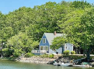 21 Clay Pits Rd, Scarborough, ME 04074