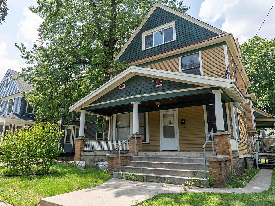 1st image of 817 Geneva Ave SE #2