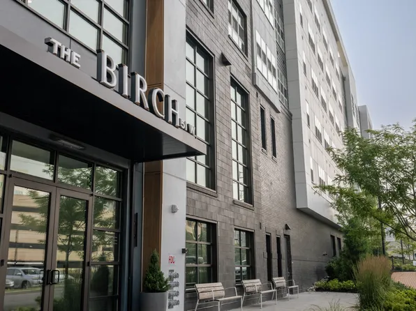 The Birch at 51 Washington