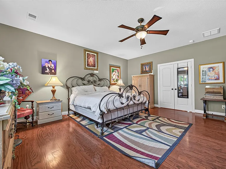 2311 Flamingo St — Photo 25